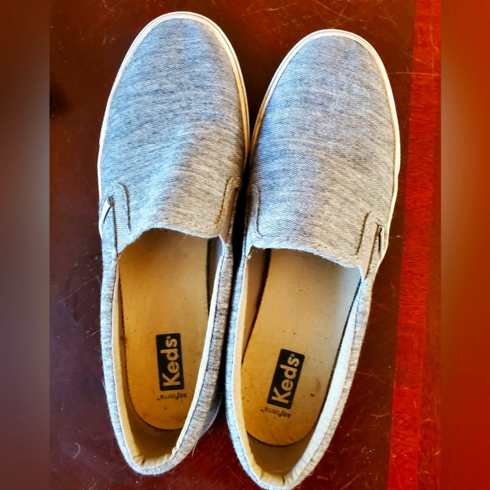 Keds Gray Slip-On Sneakers Size 9